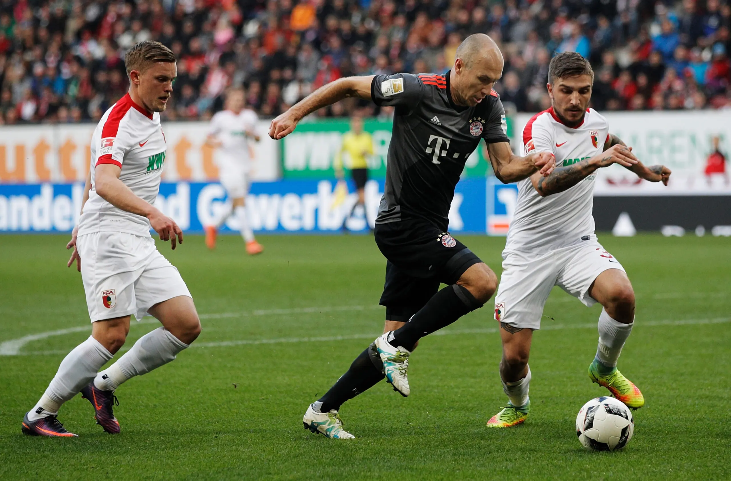 Bayern a Augsburg: Vzájemné souboje v německé Bundeslize