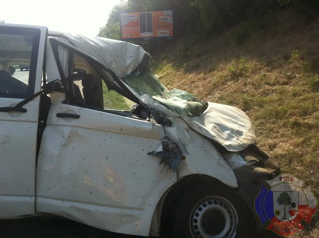 Hromadná nehoda na dálnici D11 a její důsledky