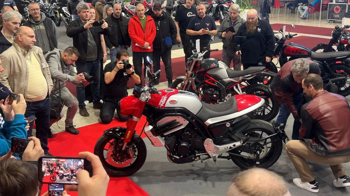 jawa 1000 — CZ news