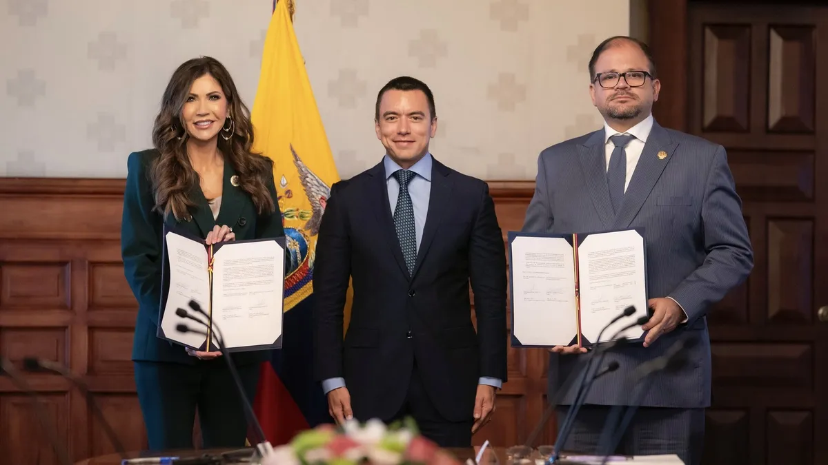 kristi noem — CZ news