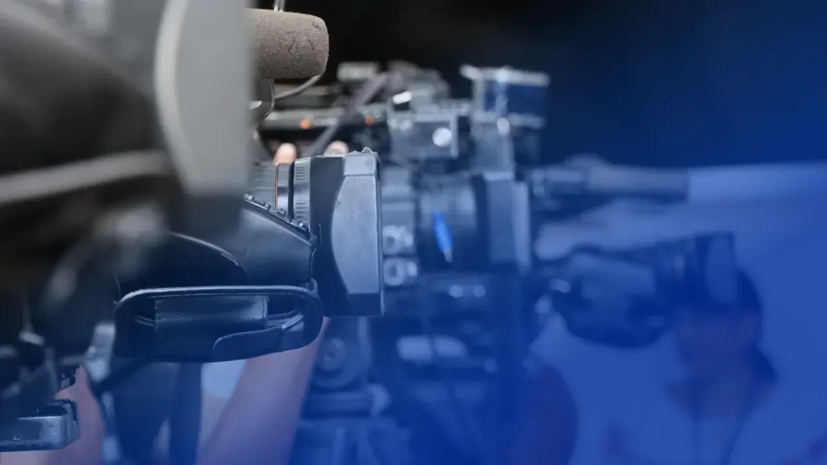 otázky václava moravce — CZ news