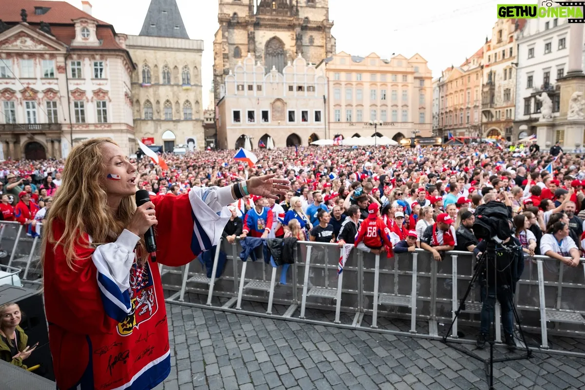 Tereza tobiášová: Situace v Dubaji a reakce známých osobností