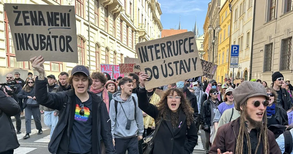 julie smejkalová — CZ news