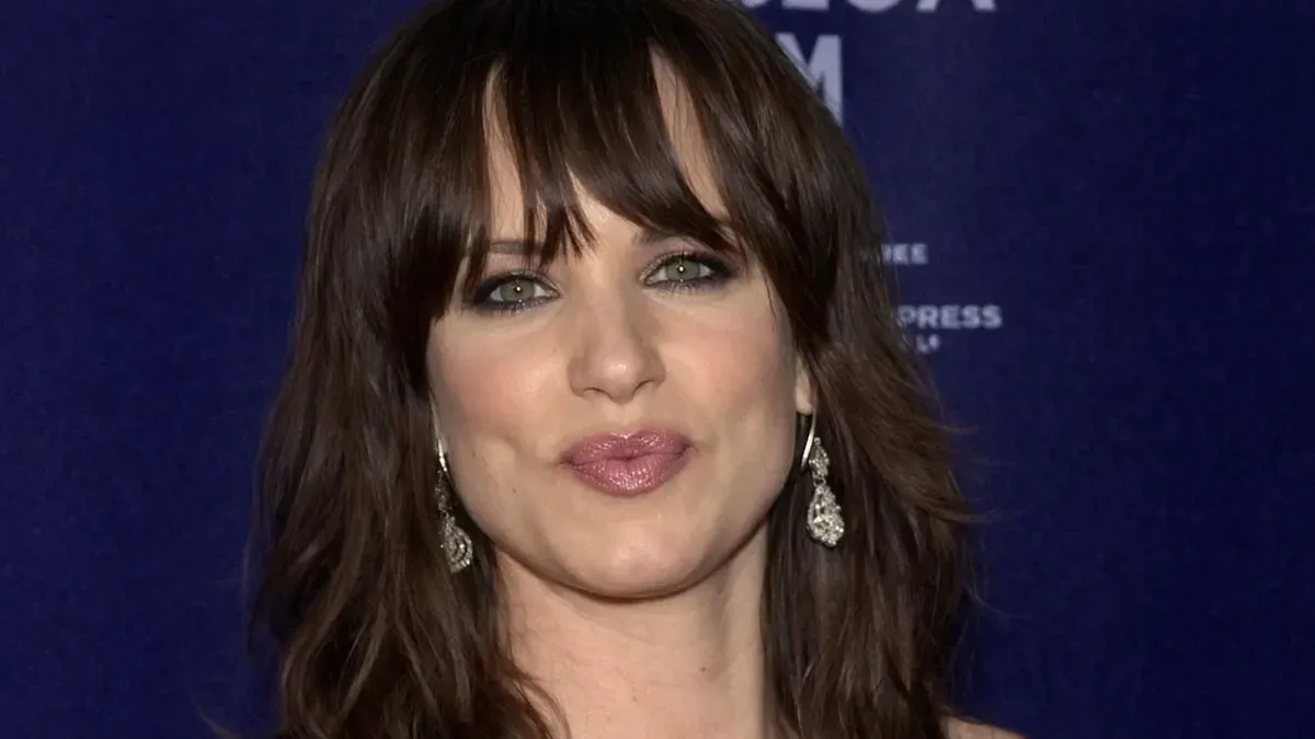 juliette lewis — CZ news