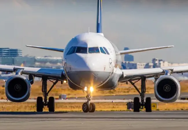 Letectví: Evropská komise plánuje flotilu bezemisních letadel