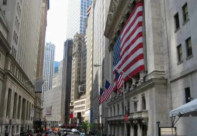Wall Street: Aktuální trendy a výnosy